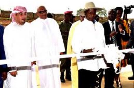 President Museveni while commissioning the rice plant in Namanve (FILE PHOTO)